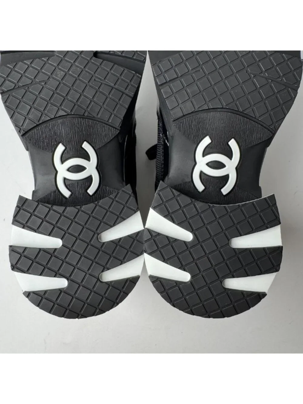 Chanel CC Logo Sneakers